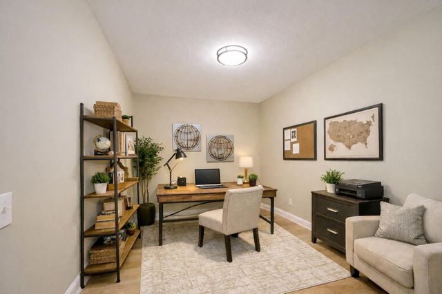 3110 N Chestnut Street 209, Chaska, MN 55318