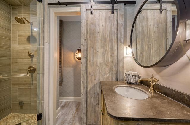 3110 N Chestnut Street 209, Chaska, MN 55318