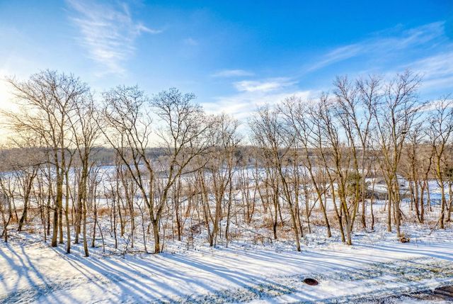 3110 N Chestnut Street 209, Chaska, MN 55318