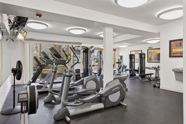 3110 N Chestnut Street 209, Chaska, MN 55318