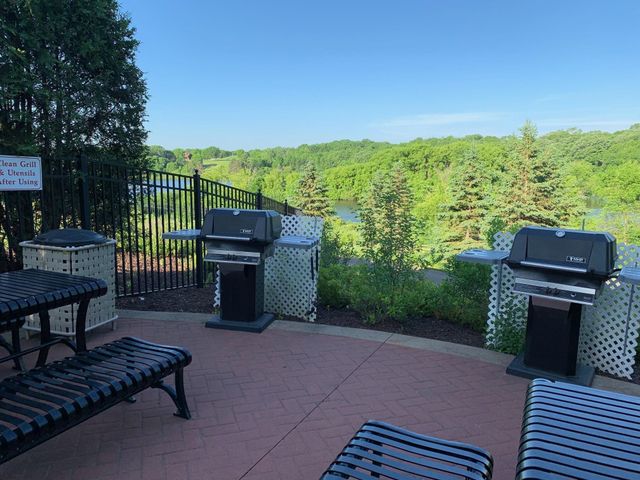 3110 N Chestnut Street 209, Chaska, MN 55318