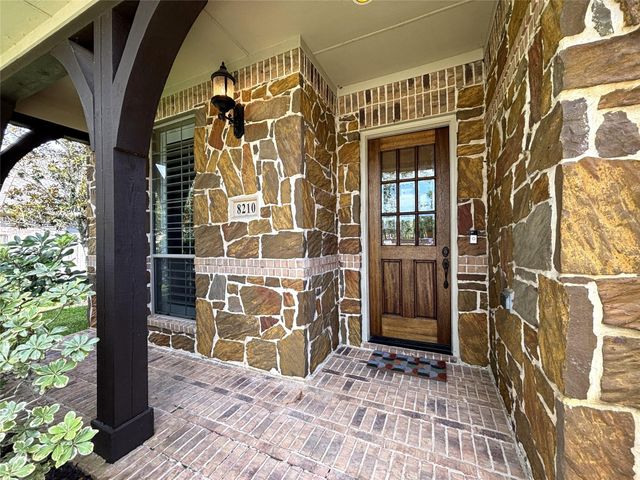 8210 Thunder Ridge Way, Missouri City, TX 77459