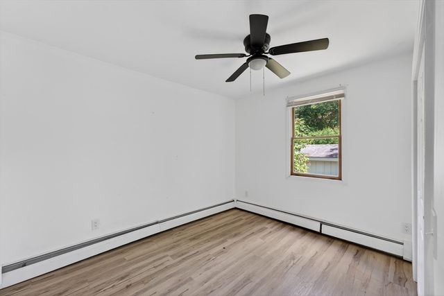 50 Lloyd Ave, Warwick, RI 02889