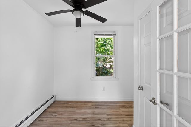 50 Lloyd Ave, Warwick, RI 02889