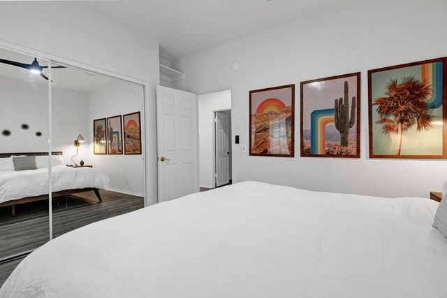 2005 E Racquet Club Road, Palm Springs, CA 92262