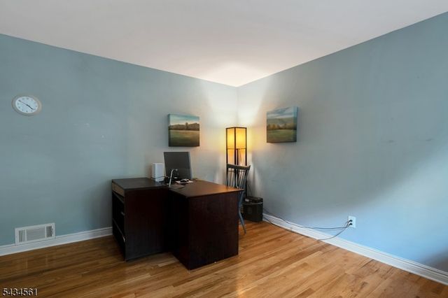 340 Central Ave, Mountainside Boro, NJ 07092