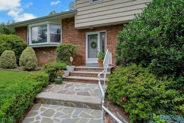 340 Central Ave, Mountainside Boro, NJ 07092
