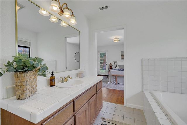 3505 Kersey Ln, Sacramento, CA 95864