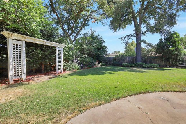 3505 Kersey Ln, Sacramento, CA 95864