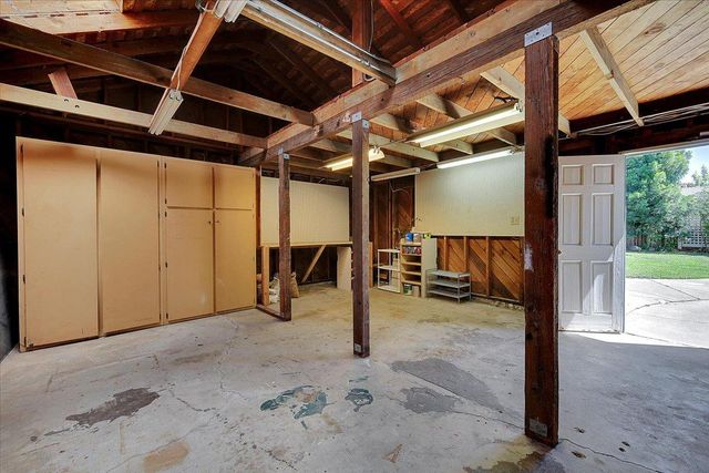 3505 Kersey Ln, Sacramento, CA 95864