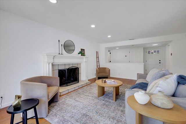3505 Kersey Ln, Sacramento, CA 95864