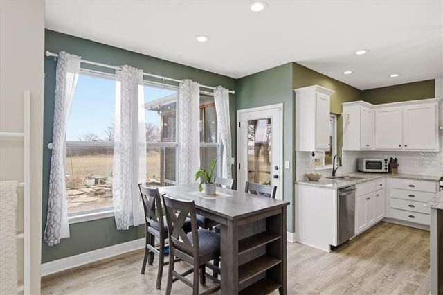 25523 Primrose Lane, Lawrence, KS 66044