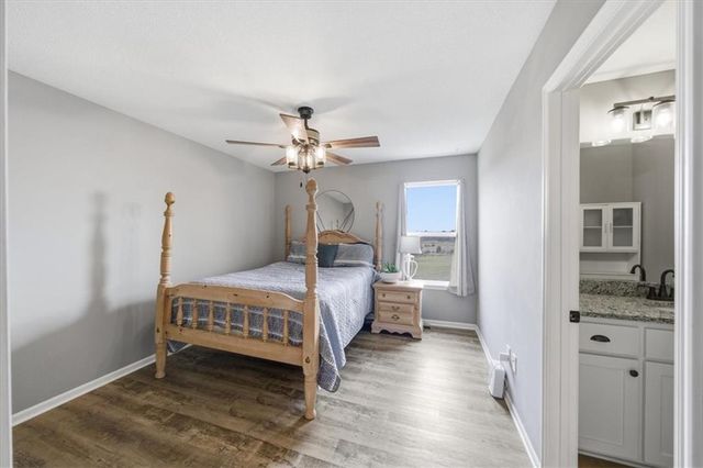 25523 Primrose Lane, Lawrence, KS 66044