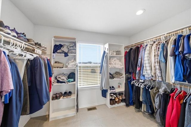 25523 Primrose Lane, Lawrence, KS 66044