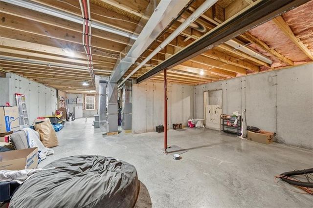 25523 Primrose Lane, Lawrence, KS 66044