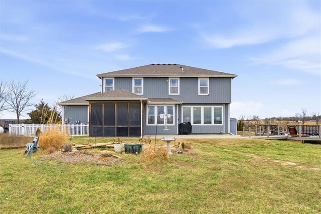 25523 Primrose Lane, Lawrence, KS 66044