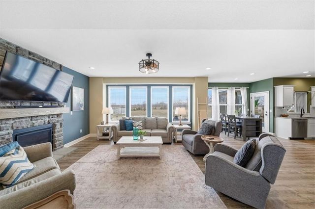 25523 Primrose Lane, Lawrence, KS 66044