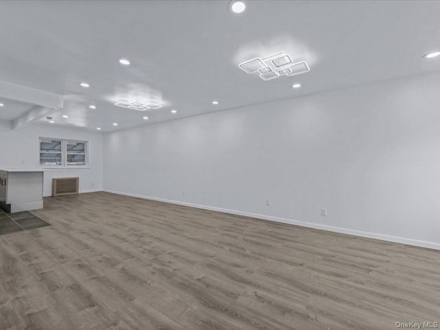 6616 52nd Drive, Maspeth, NY 11378