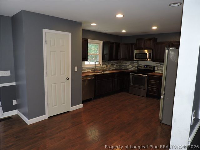 1816 Phillips Drive, Sanford, NC 27330