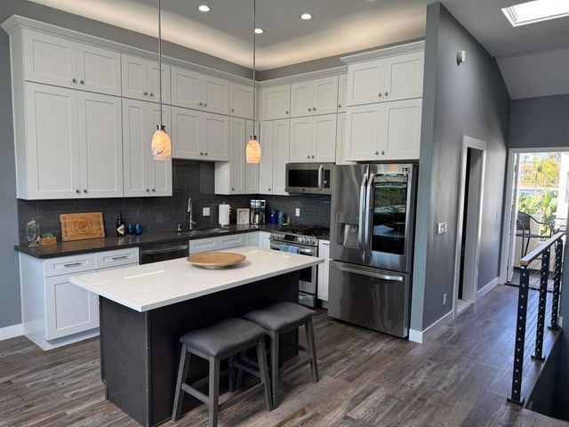 880 Home Ave F, Carlsbad, CA 92008