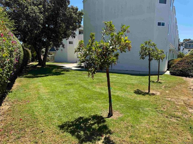880 Home Ave F, Carlsbad, CA 92008