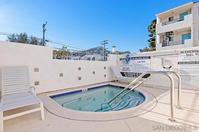 880 Home Ave F, Carlsbad, CA 92008