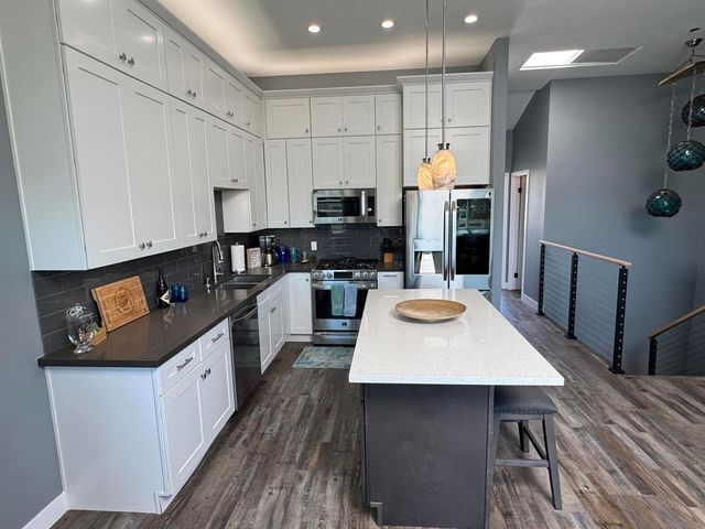 880 Home Ave F, Carlsbad, CA 92008