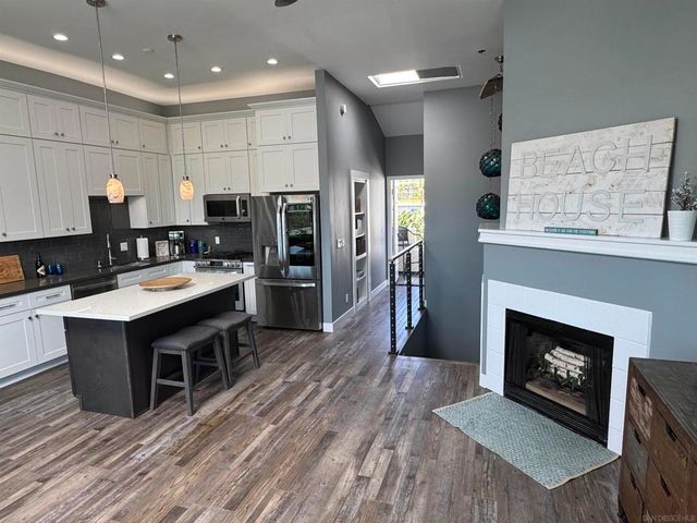 880 Home Ave F, Carlsbad, CA 92008