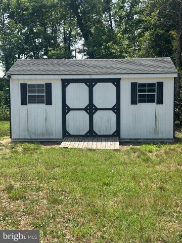 6461 PLEASANT DR, Laurel, DE 19956