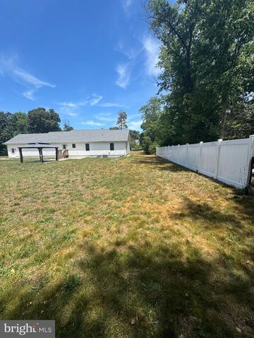 6461 PLEASANT DR, Laurel, DE 19956