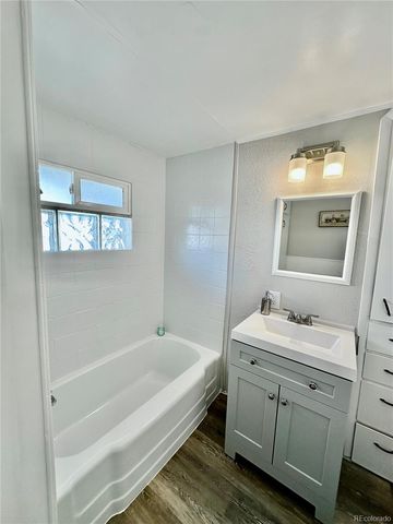 6401 E 71st Avenue, Commerce City, CO 80022