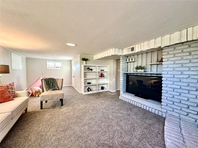 6401 E 71st Avenue, Commerce City, CO 80022