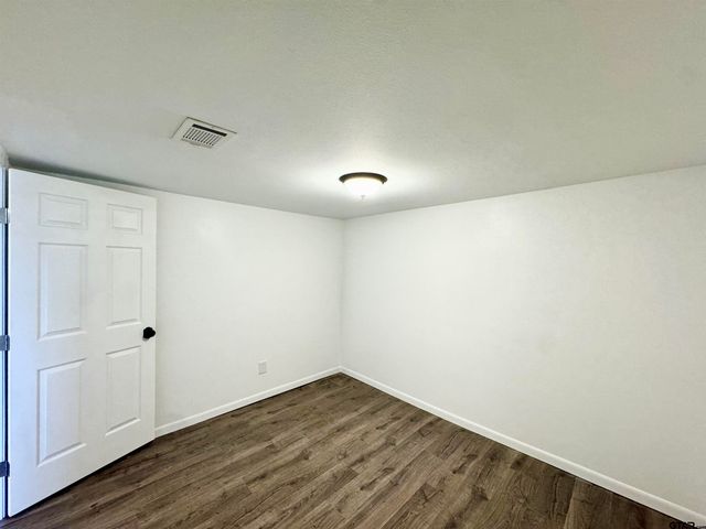 712 Norman Lane, Crockett, TX 75835