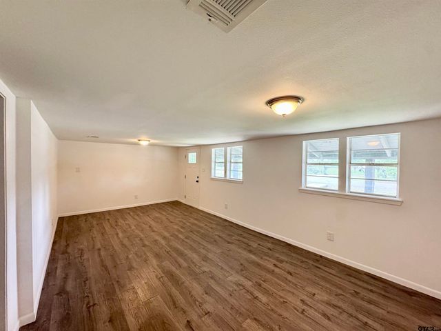 712 Norman Lane, Crockett, TX 75835