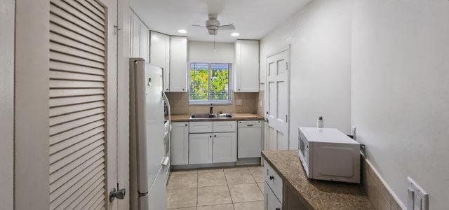 8 Garden Street 206r, Tequesta, FL 33469