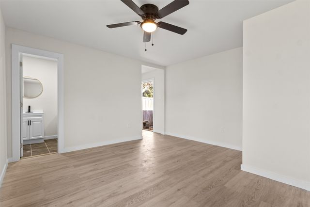 838 Dalworth Street, Grand Prairie, TX 75050