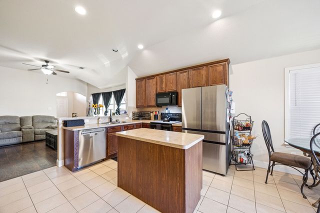 1601 Applegate Way, Royse City, TX 75189