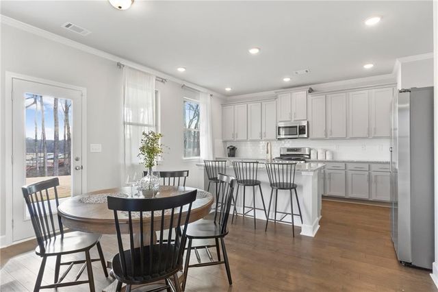 2260 Highridge Point, Lithia Springs, GA 30122