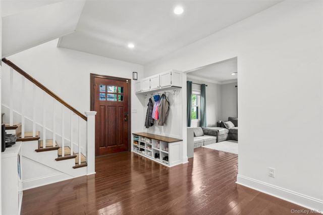 10 Bogert Place, Bronxville, NY 10708