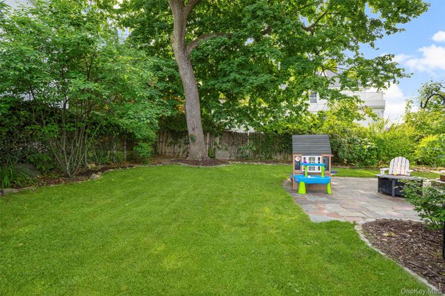 10 Bogert Place, Bronxville, NY 10708