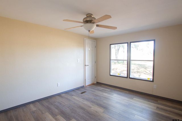 22908 Shell Shore Dr, Bullard, TX 75757