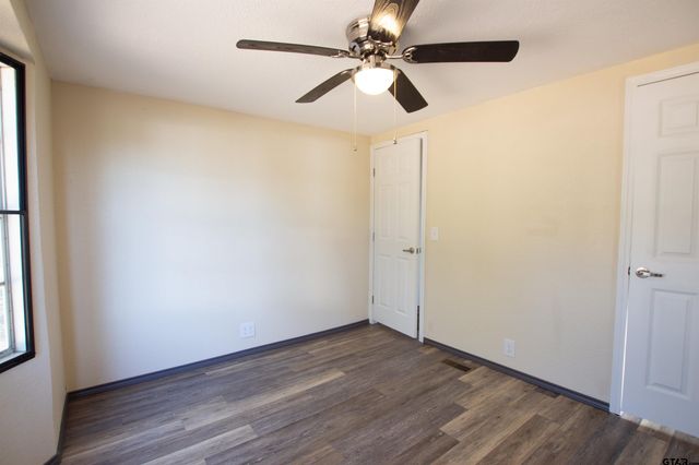 22908 Shell Shore Dr, Bullard, TX 75757