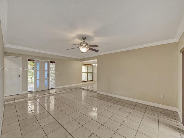 7231 NW 20th St, Sunrise, FL 33313