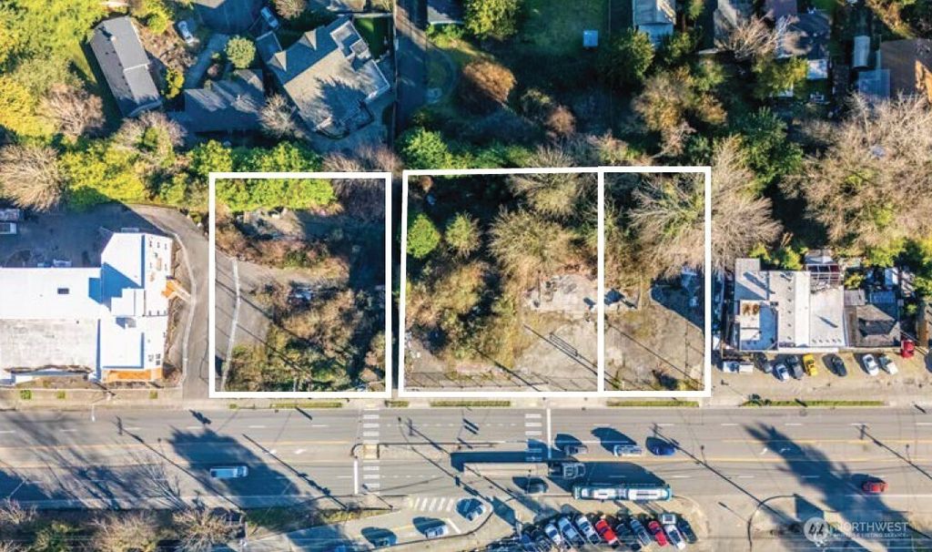 10400 Lake City Way NE, Seattle, WA 98125