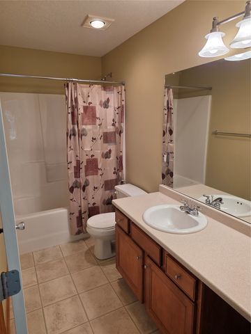 913 NW 21st Court, Ankeny, IA 50023