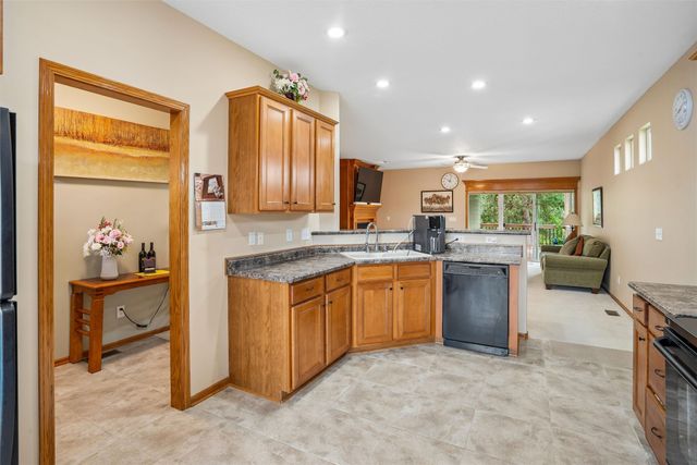 913 NW 21st Court, Ankeny, IA 50023