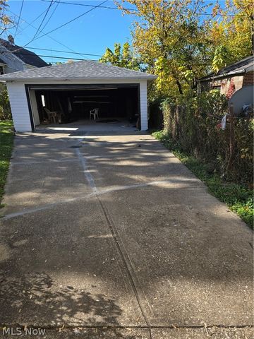 3684 E 144th Street, Cleveland, OH 44120