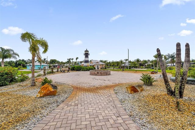 3261 FISH HAWK DRIVE, Polk City, FL 33868