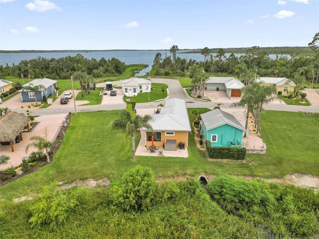 3261 FISH HAWK DRIVE, Polk City, FL 33868