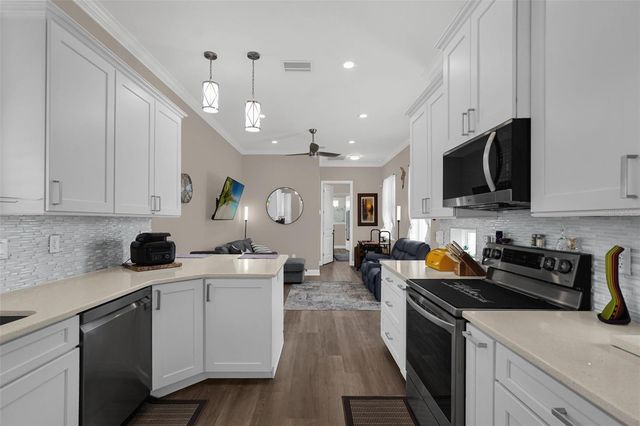 3261 FISH HAWK DRIVE, Polk City, FL 33868
